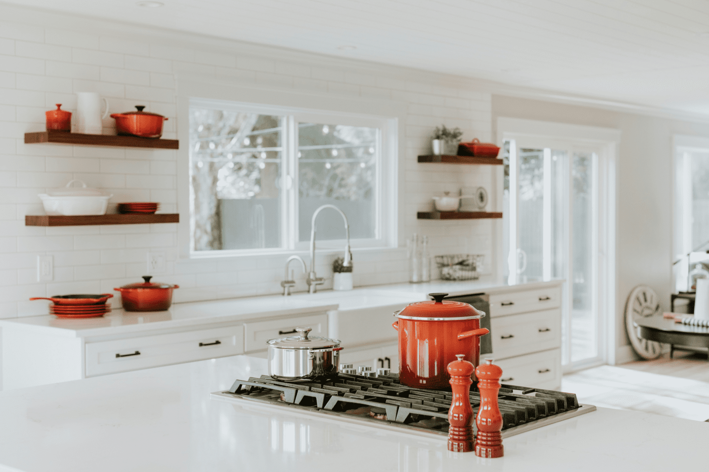 How do you build a Luxury Gourmet Kitchen NJ Design?