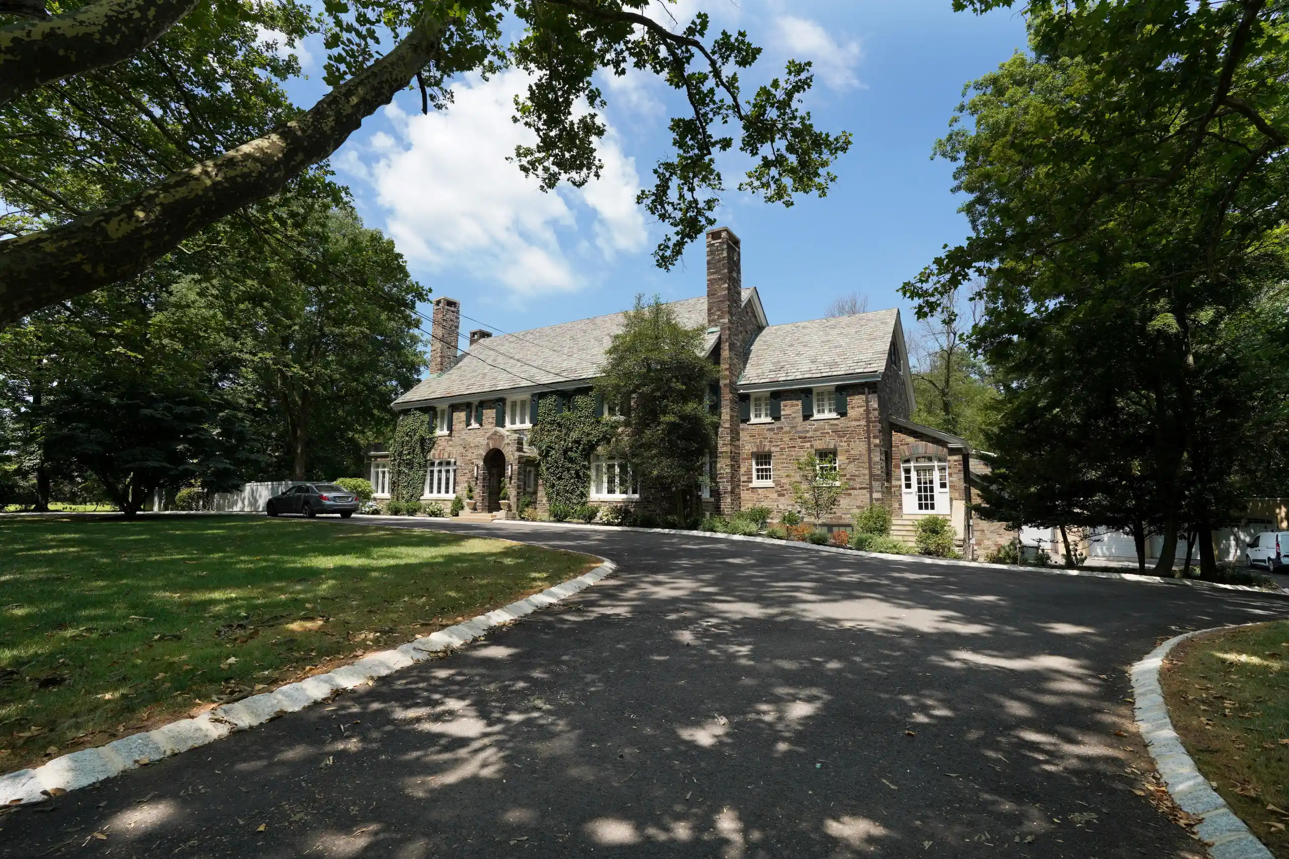 Mendham Boro front elev